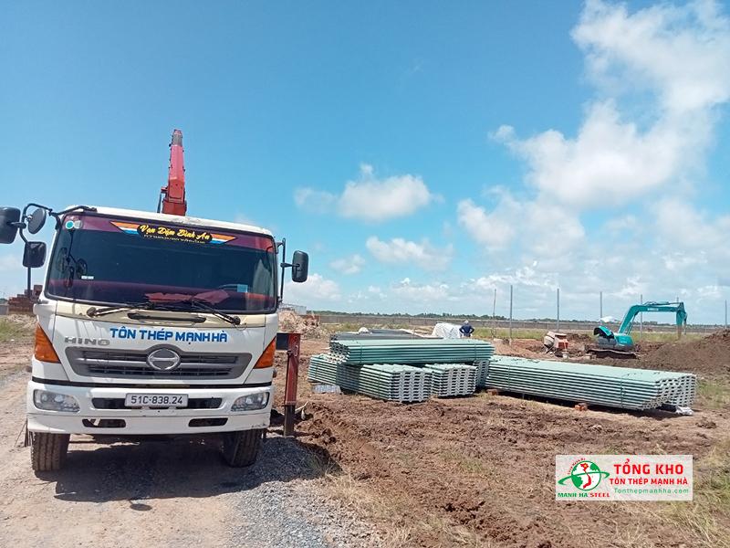 Tôn Thép Mạnh Hà phân phối tôn chống nóng chất lượng, giá gốc, có xe giao tận nơi, bảo hành chính hãng