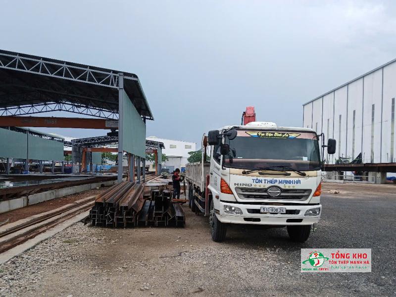 Tôn Thép Mạnh Hà là đị lý cung cấp thép H chính hãng, chất lượng, giao nhanh, đúng tiến độ
