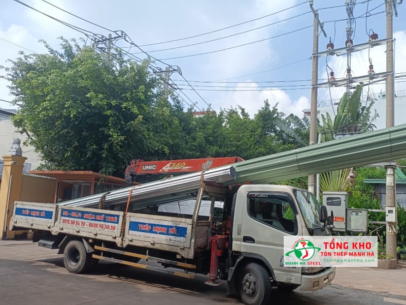 Mạnh Hà là địa chỉ bán tôn úp nóc giá rẻ, vận chuyển tận nơi