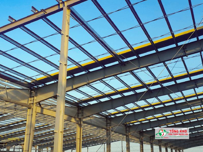 Ứng dụng thép hình U300 làm xà gồ nhà tiền chế