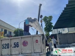 Đại lý Mạnh Hà hỗ trợ vận chuyển, bốc xếp ống inox D42 tận công trình