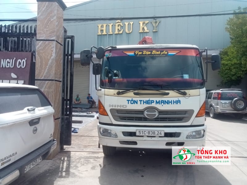 Đại lý Mạnh Hà giao hàng theo yêu cầu khách hàng, đảm bảo thời gian