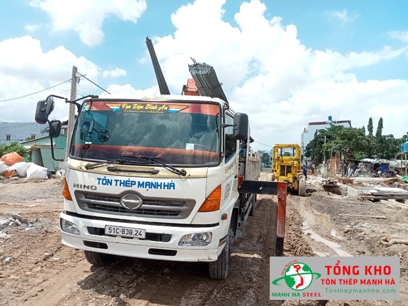 Vận chuyển thép Hòa Phát, Việt Úc tận công trình TPHCM, Miền Nam