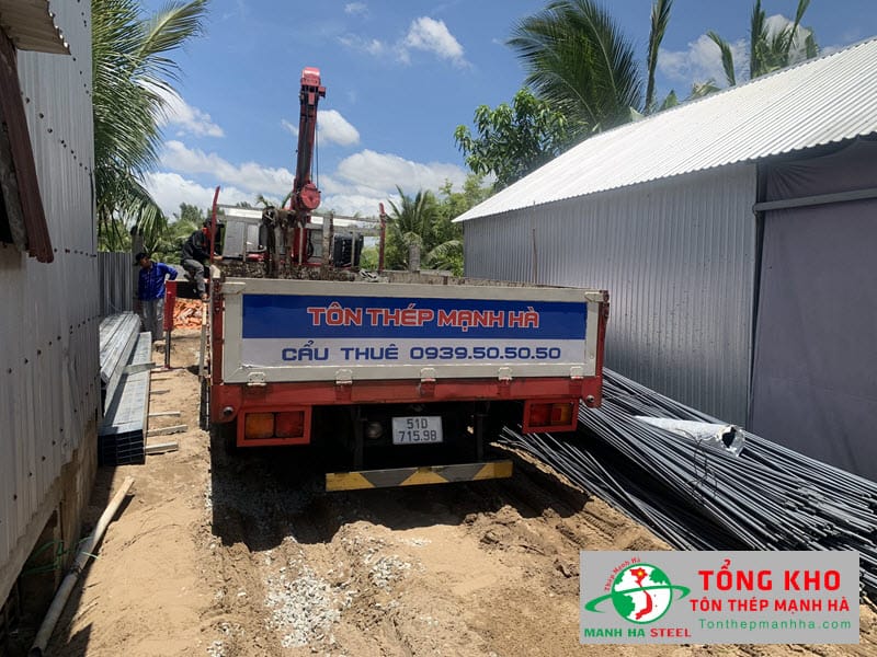 Vận chuyển thép Pomina tận công trình khu vực TPHCM, mIền Nam