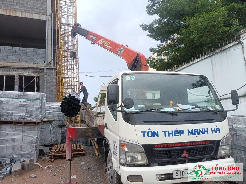 Mạnh Hà cung ứng sắt hộp 100x300 toàn khu vực HCM, miền Nam