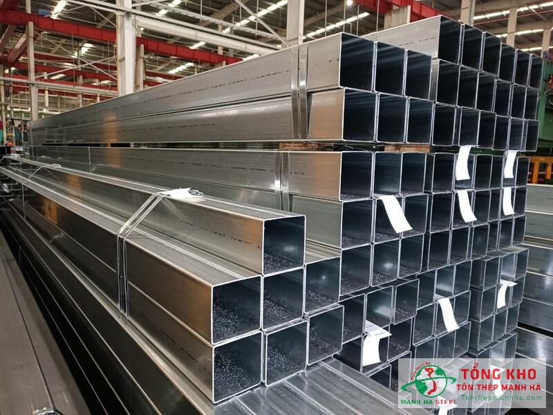 Thép hộp nhúng kẽm nóng 175x175 có lớp mạ kẽm dày, bảo vệ tối đa khỏi ăn mòn