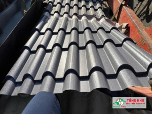 Tôn Thép Mạnh Hà cung cấp tôn giả ngói chất lượng, chính hàng, độ bền cao cho khách hàng tại Đồng Nai