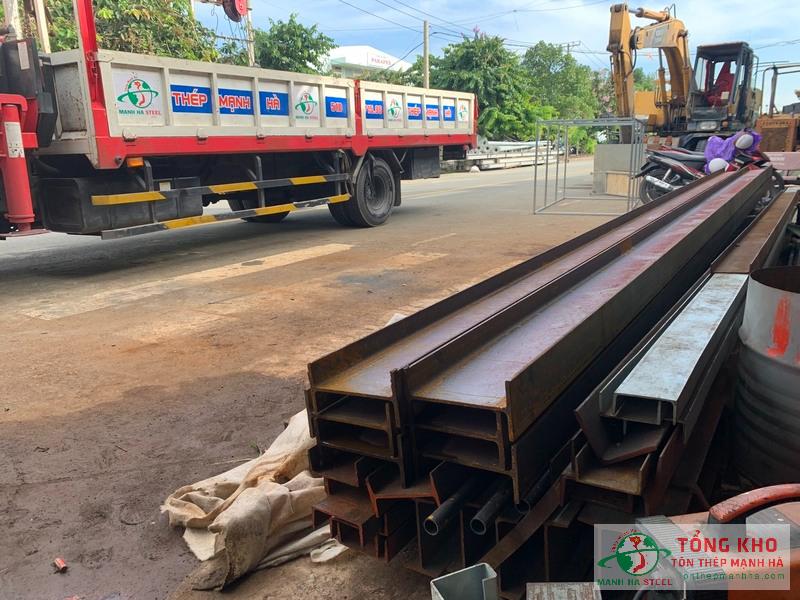 Cung ứng 3 tấn thép U100x5mm và 2 tấn thép I150x7mm cho công trình xưởng sản xuất tại KCN Mỹ Xuân, Bà Rịa - Vũng Tàu