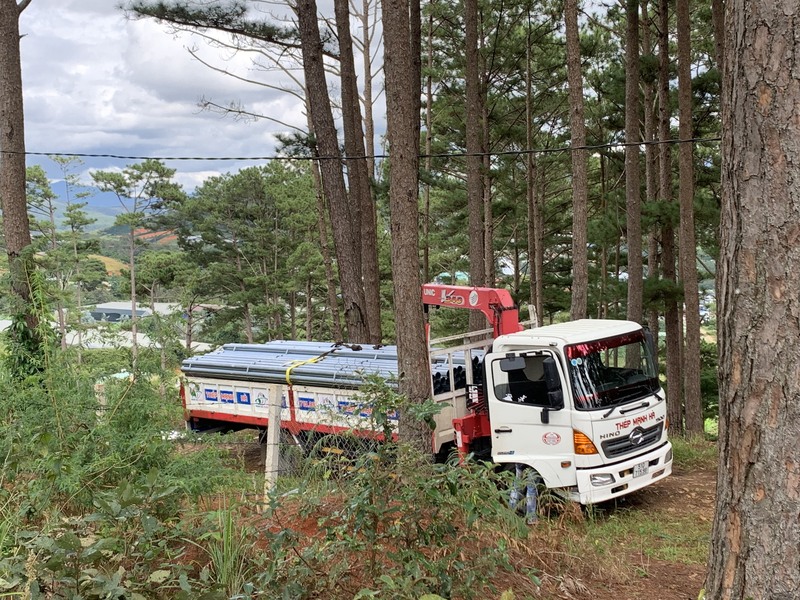 Giao 600 cây ống thép mạ kẽm phi 49 x 1,8 ly của ASIA cho công trình khu dân cư A qua Cty Đồng Nai