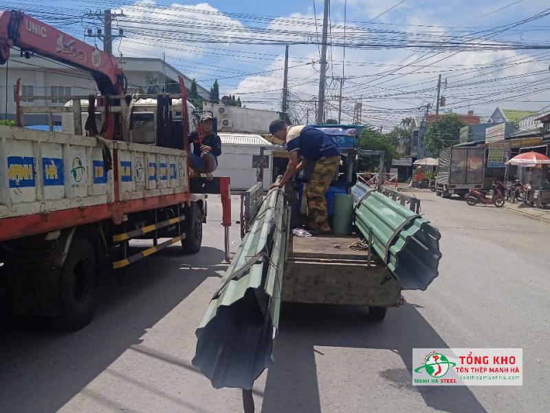 300m tôn Đông Á giao cho công trình nhà ở tại Mỹ Hạnh, Long An