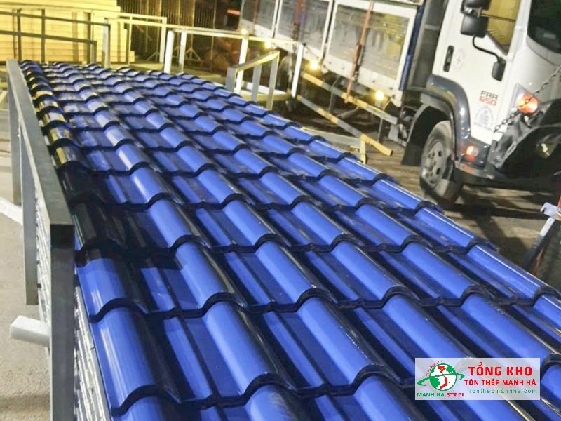 Giao 220m tôn giả ngói Phương Nam mà xanh dương tím cho công trình khu nhà chờ du lịch tại Phường Thắng Tam, TP. Vũng Tàu