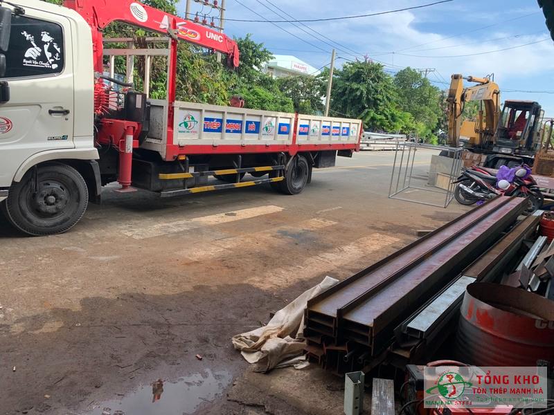 Giao 3 tấn thép I150 dày 6.5ly An Khánh cho công trình nhà xưởng cơ khí Hưng Phát tại Thuận An, Bình Dương