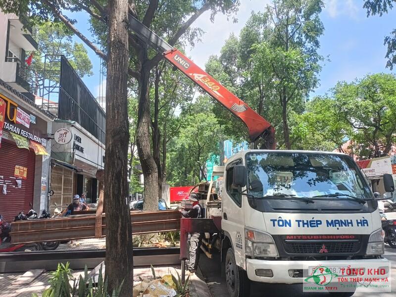 Cung ứng 3.2 tấn thép I400 dày 10ly Á Châu cho hệ kết cấu khung xưởng Công ty M&E Toàn Lực tại Dĩ An, Bình Dương