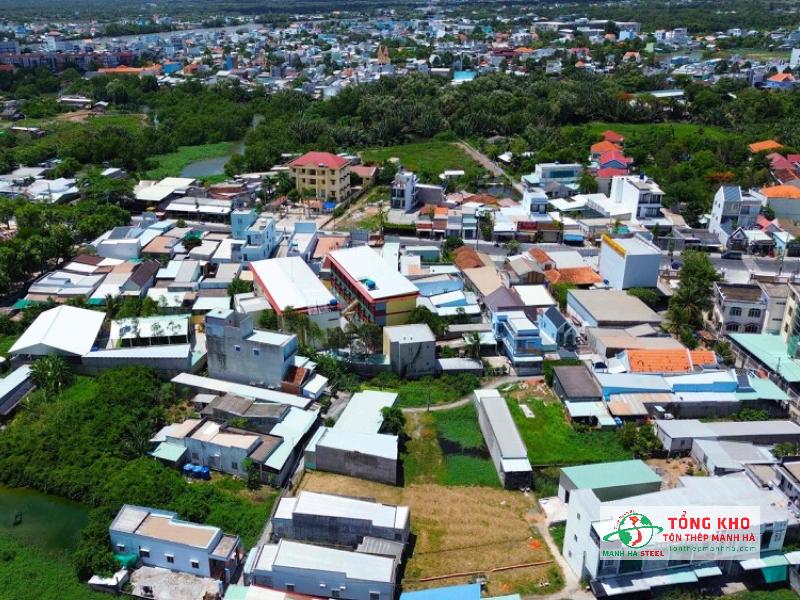 Nhu cầu sử dụng tôn Đông Á đặc biệt là các loại tôn lạnh màu tại Long An khá cao