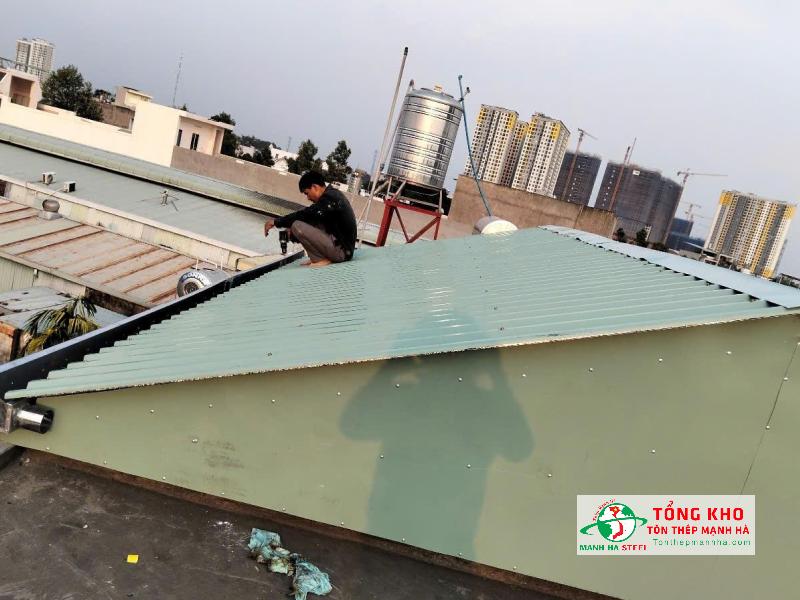 Nhu cầu sử dụng tôn Hoa Sen cho nhà xưởng, nhà ở dân dụng tại Huyện Bình Chánh đang ở mức cao