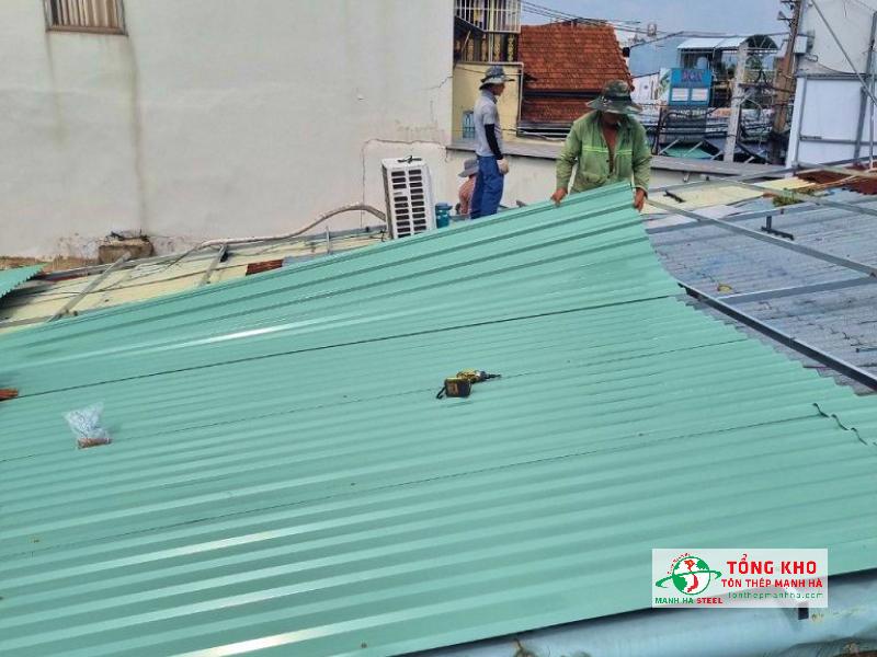 Nhu cầu dùng tôn Hoa Sen cho các công trình tại Quận Phú Nhuận hiện nay tăng cao