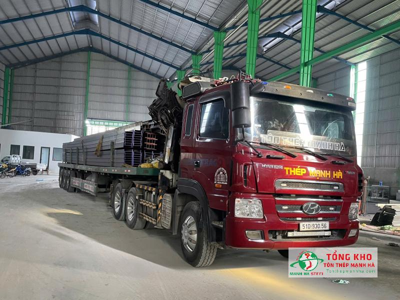 Bàn giao thép hình I + H cho Công ty Hân Phước Thành, Đông Hòa Hiệp, An Cư, Cái Bè, Tiền Giang