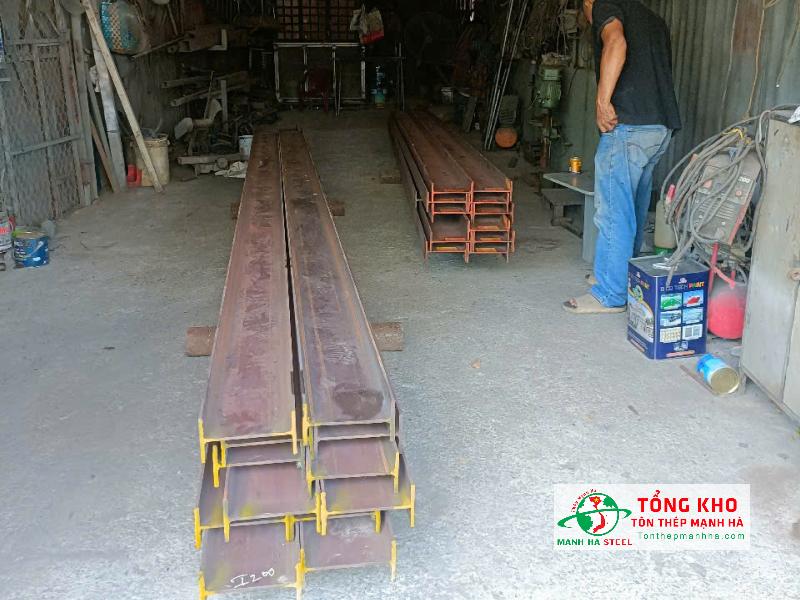 Giao thép hình I200 cho khách tại Vĩnh Lộc A, Bình Chánh