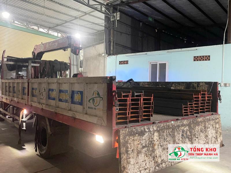 Giao thép I thi công nhà xưởng tại Dĩ An, Bình Dương