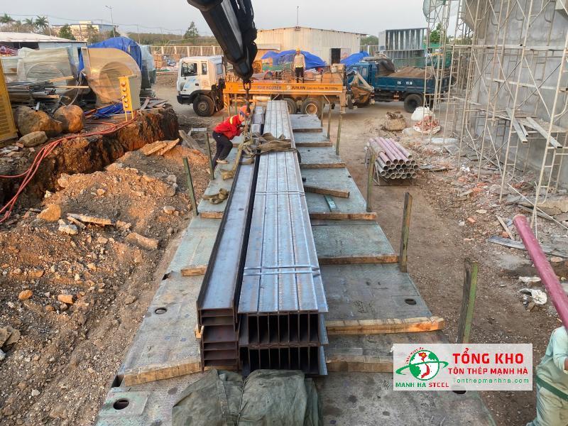 Giao thép I300 cho công trình nhà xưởng ở Cần Giờ
