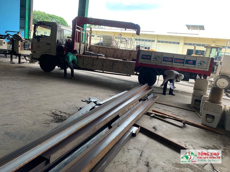 Giao thép hình I An Khánh cho xưởng cơ khí tại Quận 12