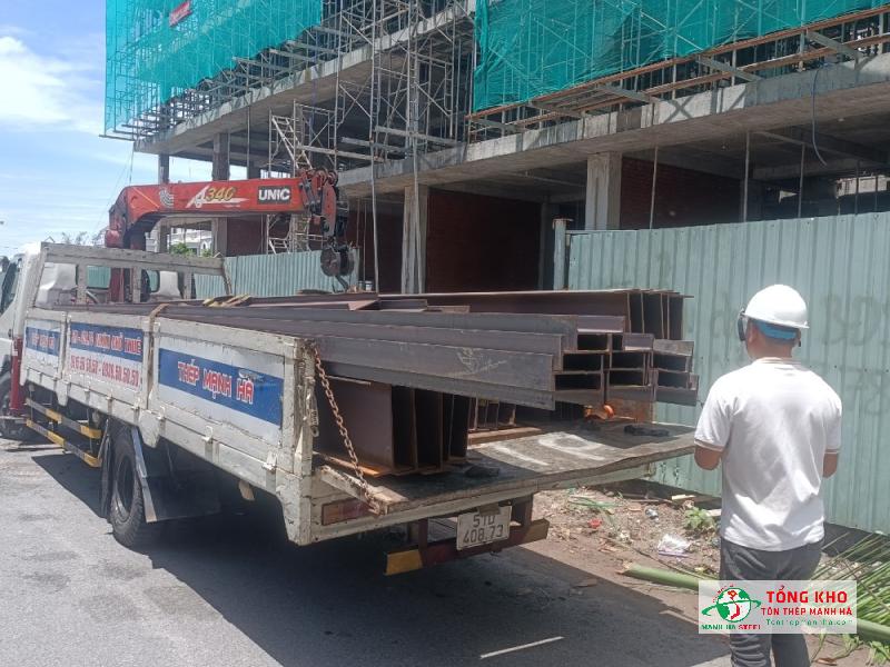 Giao thép I150, I300 cho công trình chung cư ở Quận 7