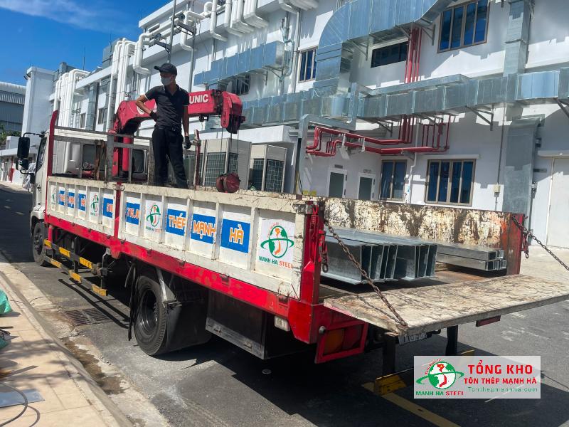 Giao thép I mạ kẽm nhúng nóng cho tổ thi công khu lọc hoá dầu Long Sơn – BRVT