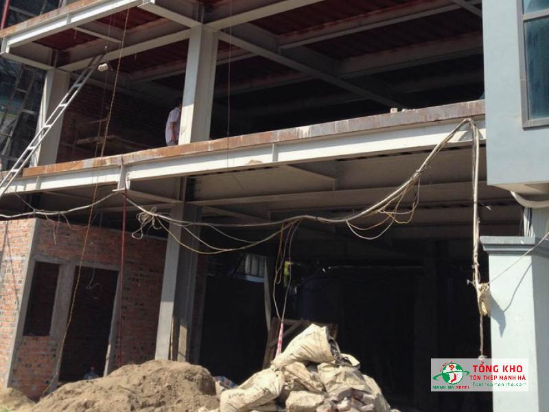 Thép hình I dùng làm cột, kết cấu chính cho công trình tại Quận 12