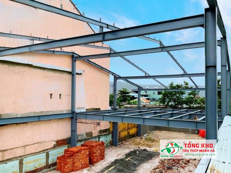 Nhu cầu thép hình I dùng cho các công trình dân dụng tại Quận Tân Phú tăng liên tục