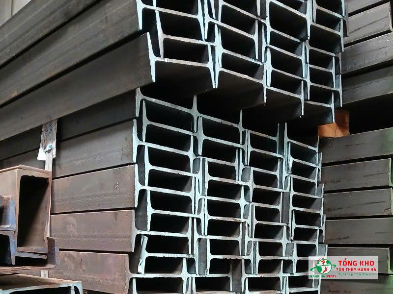 Thép hình An Khánh có giá rẻ hơn Posco, Đại Việt nhưng vẫn đảm bảo khả năng chịu lực cho các công trình nhỏ