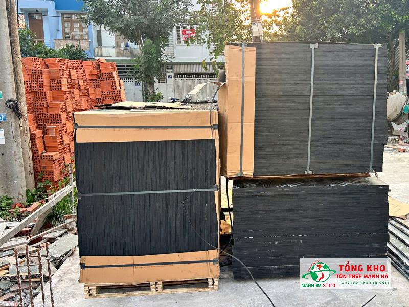 Với khí hậu khắc nghiệt của Phú Yên nên chọn ván ép phủ phim chất lượng, đáp ứng tốt điều kiện thời tiết của khu vực