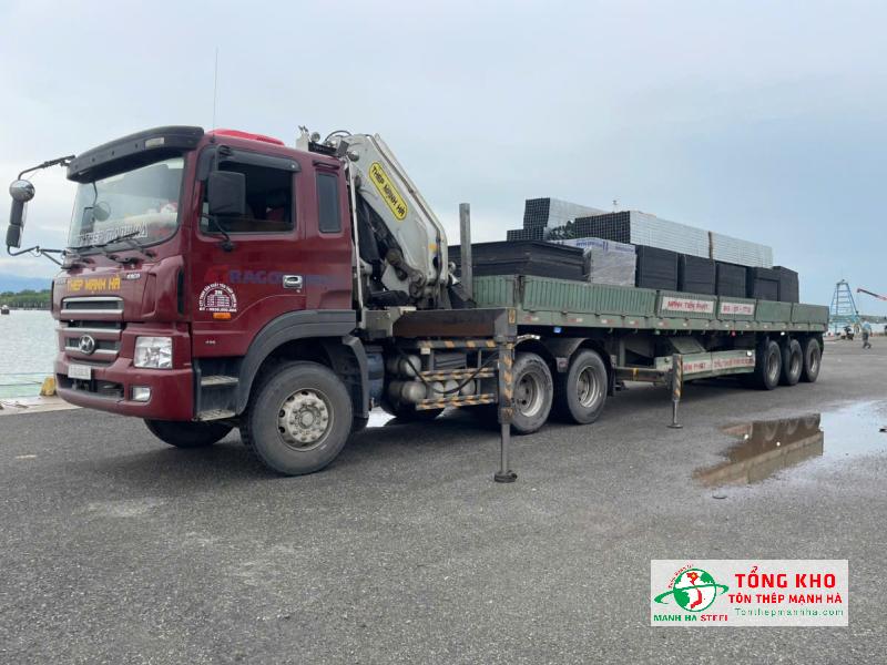 Giao 500 tấm ván ép phủ phim tại công trình biệt thự ven biển Phạm Văn Đồng