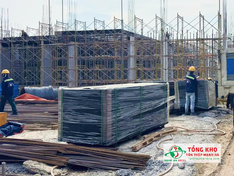 Mật độ công trình tại Đồng Nai khá cao nên nhu cầu sử dụng ván phủ phim cũng rất lớn