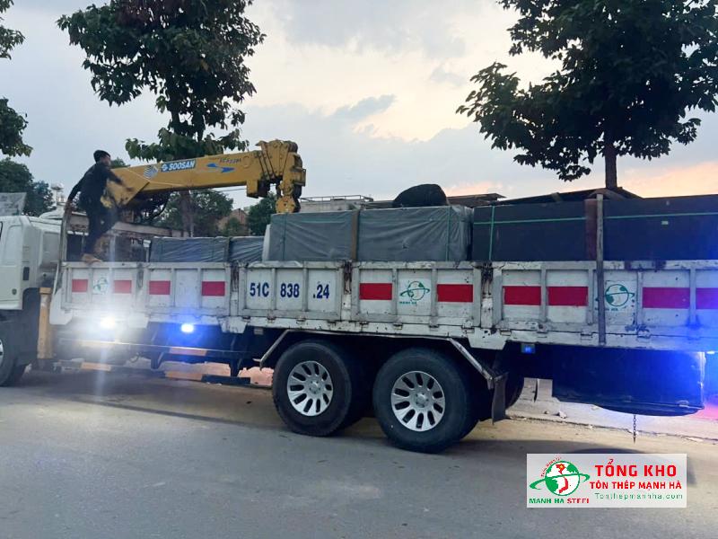 Ván phú phim tại Phú Yên chất lượng tốt, giá rẻ, giao tận nơi cung cấp bởi Tôn Thép Mạnh Hà