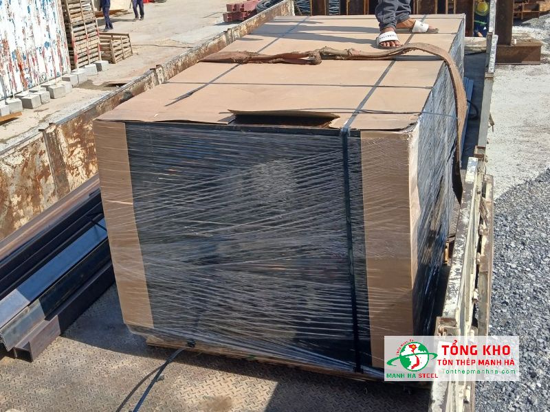 Ván phủ phim tại Quận 10 có đủ quy cách, báo giá chuẩn, minh bạch, giao hàng mọi công trình