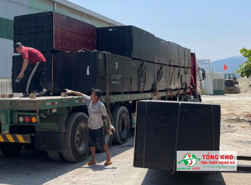 Ván phủ phim tại Quận Tân Bình có đủ quy cách, giao nhanh