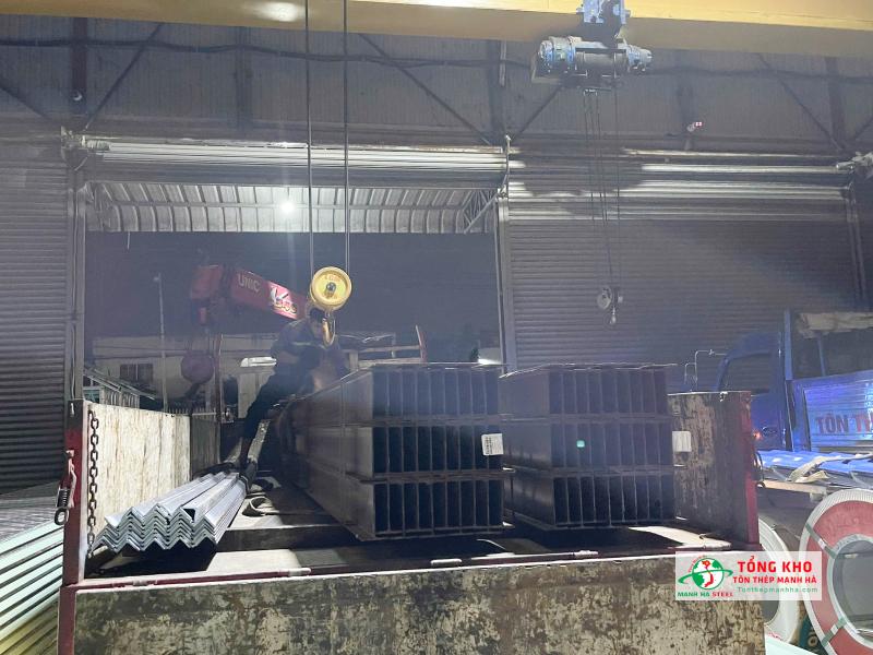 Mua thép Posco có đại lý tại Huyện Hóc Môn đảm bảo cung ứng hàng nhanh, dễ xoay vật tư gấp