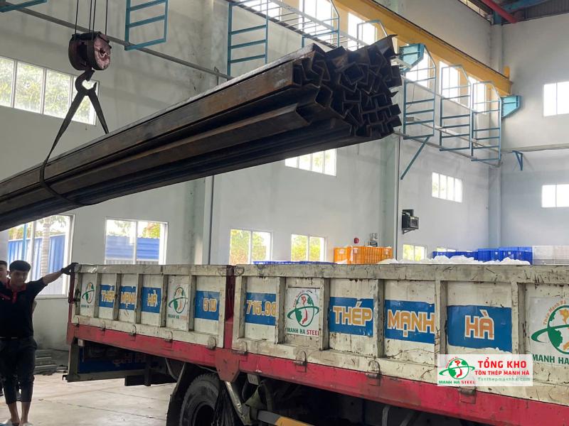 Đại lý thép hình An Khánh tại Quận 3 hàng sẵn kho, giao đúng quy cách, cắt theo yêu cầu - Tôn Thép Mạnh Hà
