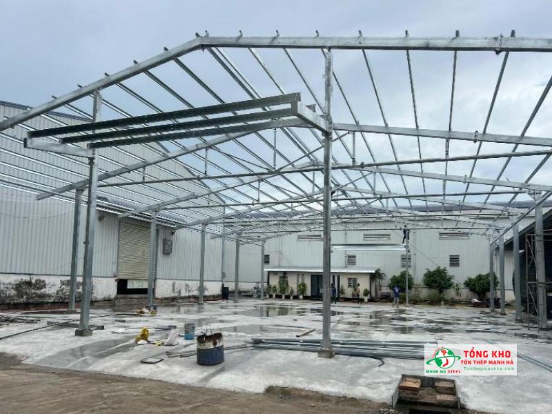 Thép hình I250 An Khánh được dùng làm kho chứa nông sản tại Tiền Giang