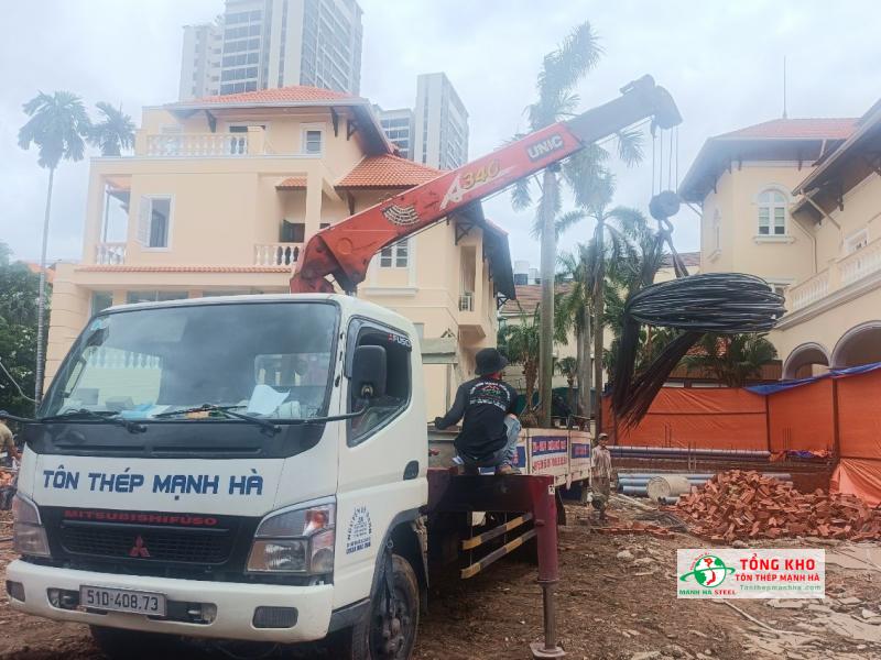 Giao 7 tấn thép Pomina D16 CB400-V cho công trình nhà phố 5 tầng trên đường Cộng Hòa, Quận Tân Bình