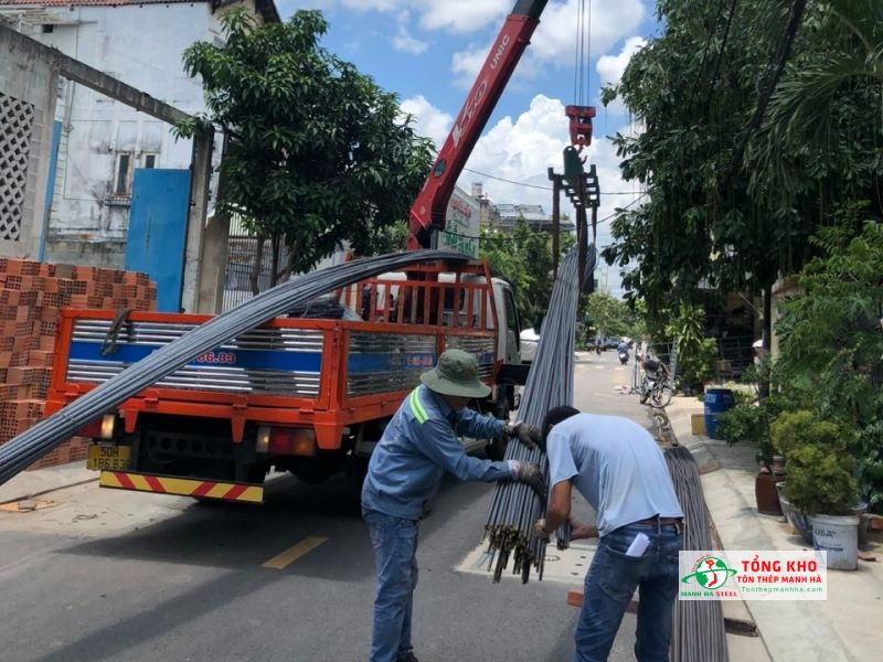 Mua thép Pomina tại Quận Tân Phú cần tìm kiếm đại lý uy tín, cung cấp hàng chính hãng, chứng từ đầy đủ, xe giao hàng linh hoạt vào hẻm, khu dân cư