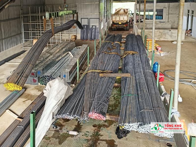 Tôn Thép Mạnh Hà cung cấp đa dạng quy cách thép Pomina cho công trình dân dụng, thương mại tại Quận 4