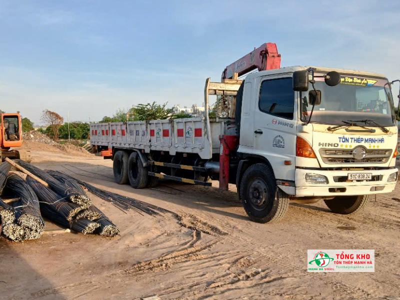 Đại lý Tôn Thép Mạnh Hà cung cấp thép Việt Nhật tại Long An chính hãng cho các công trình lớn nhỏ