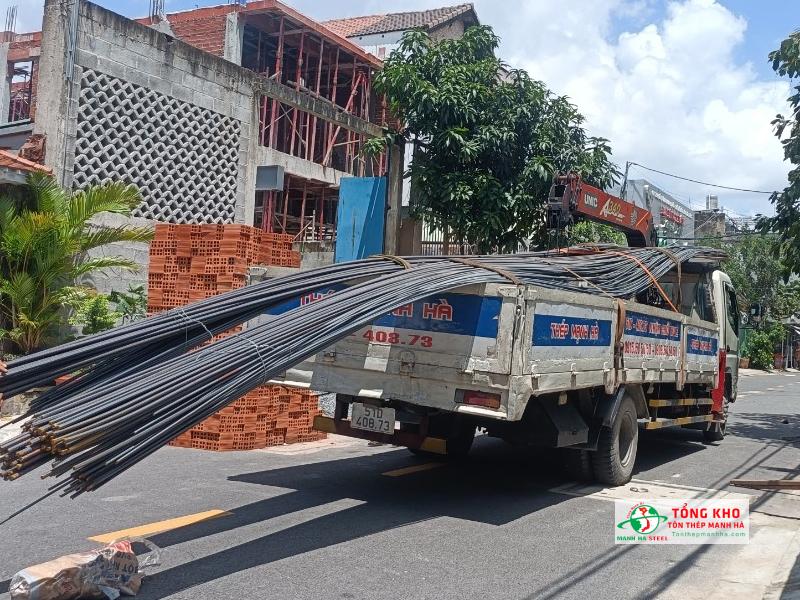 Tôn Thép Mạnh Hà là đại lý thép Việt Nhật tại Quận Bình Thạnh uy tín, hàng chính hãng