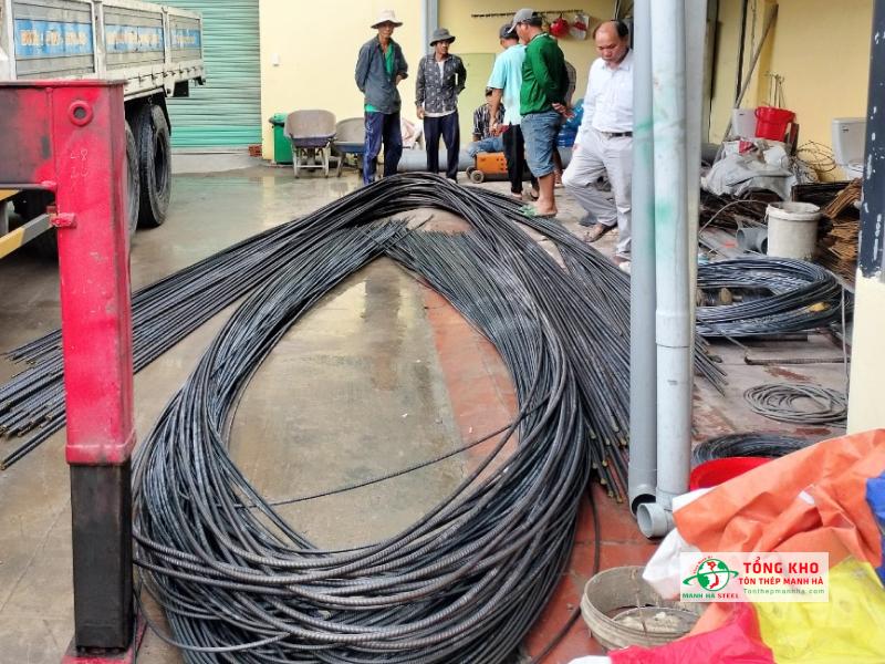 Giao 1.4 tấn thép Việt Nhật D20 cho công trình sửa chữa nhà xưởng tai khu An Dương Vương, Quận 5