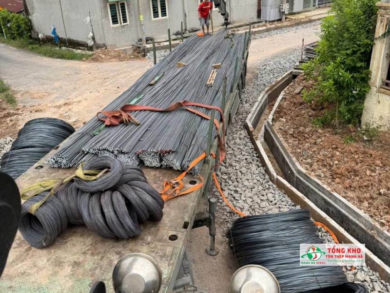 Giao 18 tấn thép thanh vằn Miền Nam D16, D20 cho công trình nhà xưởng tại KCN VSIP 1, Thuận An